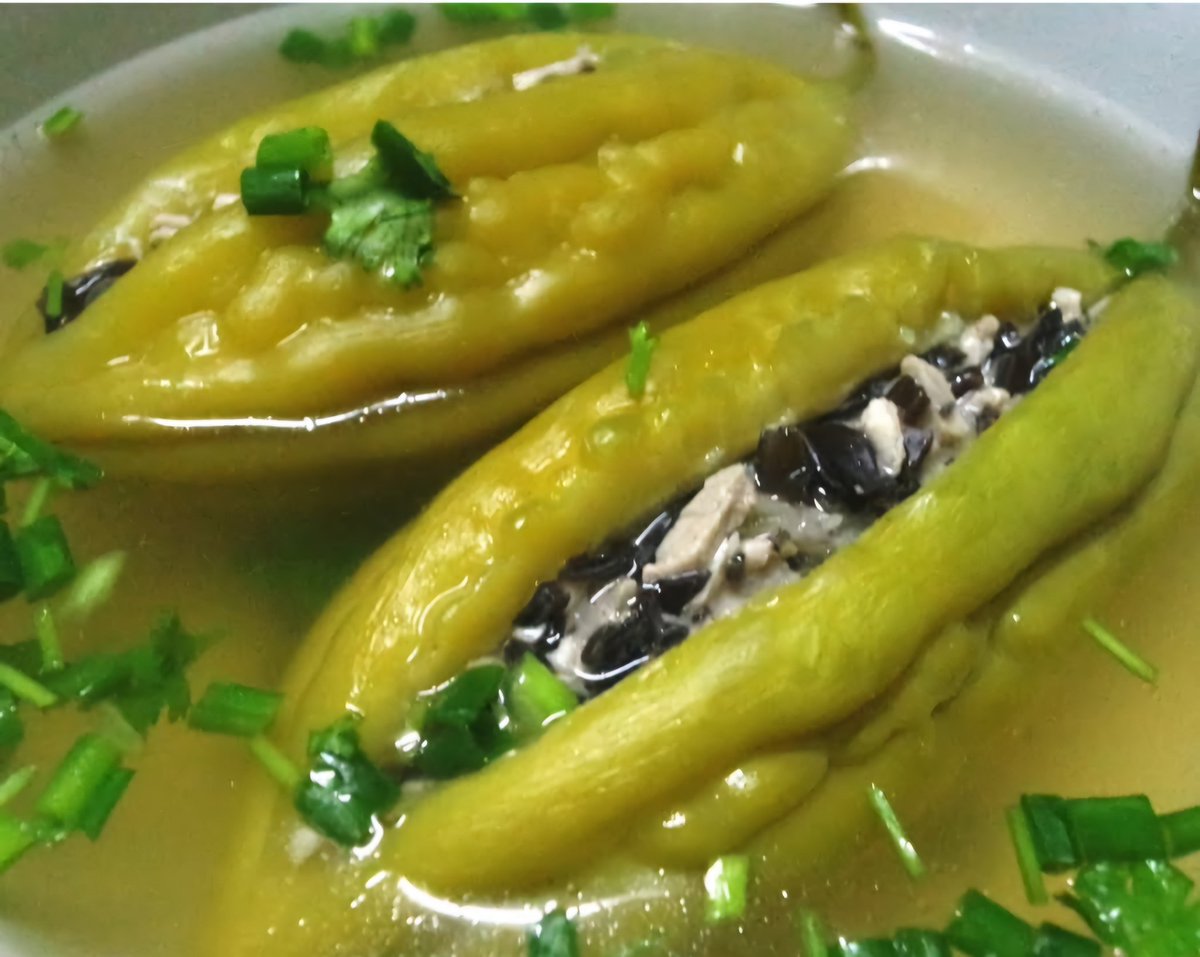 "Stuffed Bitter Melon Soup"

#StuffedBitterMelon
#BitterMelonSoup
#VietnameseFood
#AsianCuisine
#VietnameseSoup
#HealthySoup
#StuffedVegetables
#HomeCooking
#AuthenticVietnameseFood
#FoodLovers

#HealthyEating
#NutritiousMeals
#LowCarbRecipes
#HealthyAsianFood
#DetoxSoup