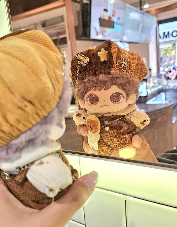 xpersonatoydolls tweet media