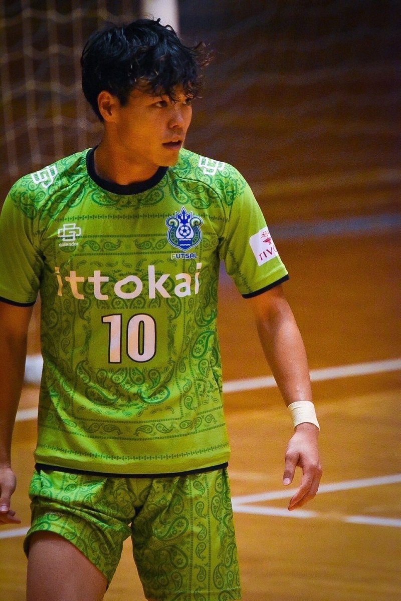 🌊🌊新加入選手情報🌊🌊

#鎌野憲佑 選手
湘南ベルマーレフットサルクラブ加入のお知らせ

サテライトチームであるS.B.F.C.LONDRINAより、2025-26シーズン特別指定選手として、
鎌野 憲佑選手が湘南ベルマーレフットサルクラブに登録されることとなりましたのでお知らせいたします。