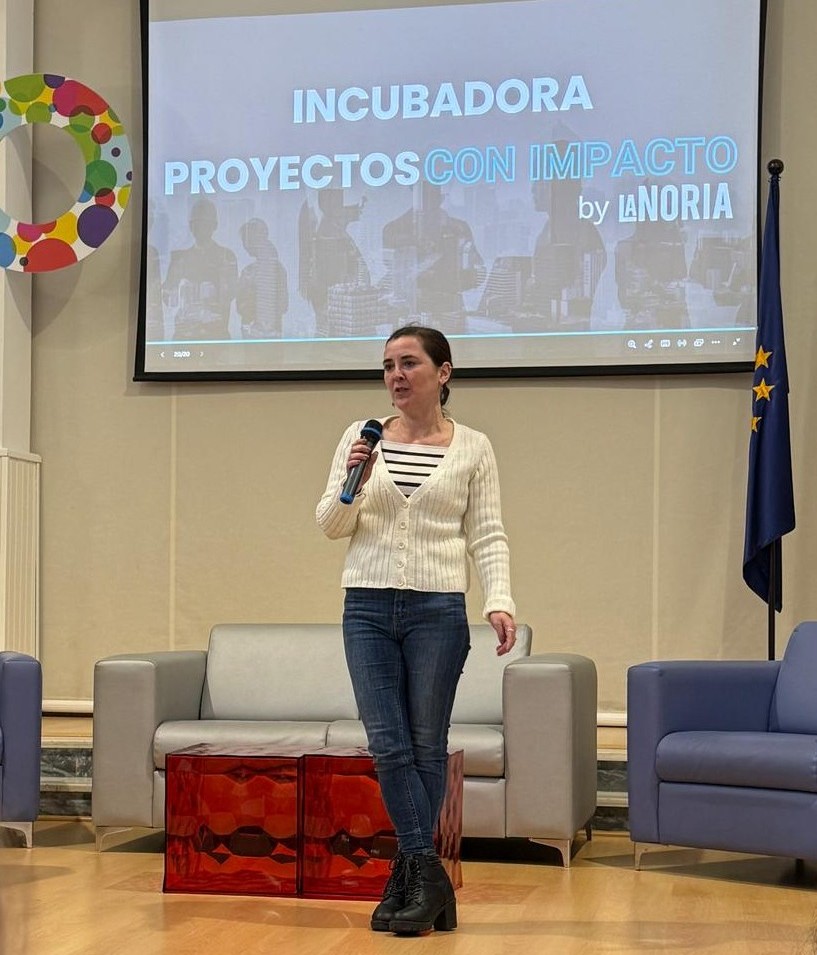 #Afesol | #DiputacionMalaga
Nos complace anunciar que <a href="/AfesolSMental/">Afesol Salud Mental Costa del Sol</a> ha sido seleccionada para participar en la III Edición de la Incubadora de Emprendimiento Social <a href="/lanoria_mlg/">La Noria</a> <a href="/diputacionMLG/">Diputación de Málaga</a> 2025. 
Este es un gran paso para seguir impulsando nuestro proyecto.