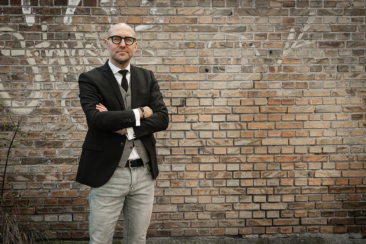 Regeringen står overfor en mammutopgave, når den skal bruge 320 mia. kr. på at genopbygge <a href="/forsvaretdk/">Forsvaret</a> på rekordtid. Her er, hvad jeg ville prioritere, hvis jeg var statsminister og havde ansvaret #dkforsvar #dkpol #dkmedier <a href="/Forsvarsmin/">Forsvarsministeriet/Danish MoD</a> <a href="/regeringDK/">Regeringen</a> olfi.dk/2025/03/13/hvi…