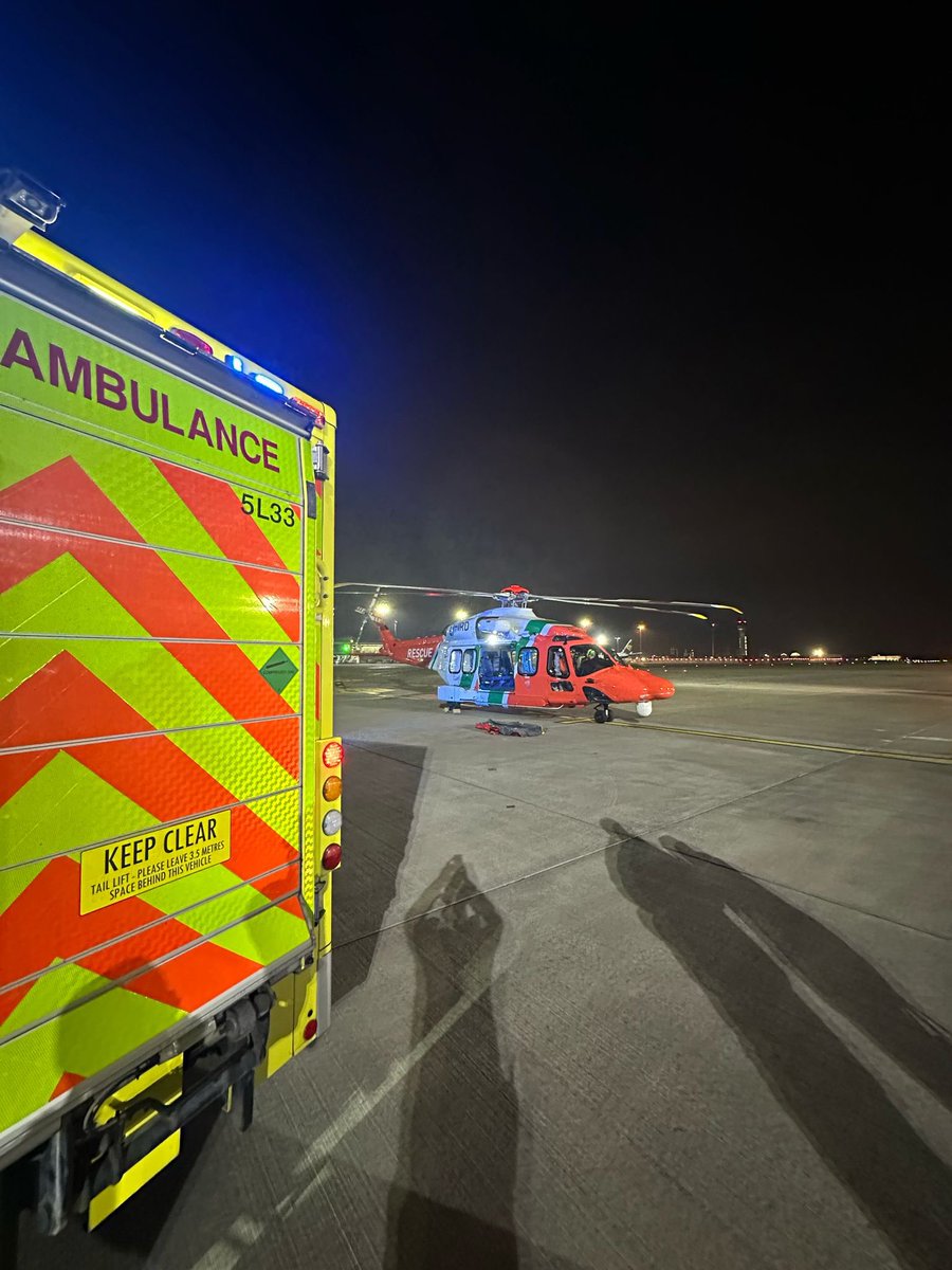 NAS_Swords's tweet photo. NAS - Swords Ambulance Station Crew supported an onward transfer from our Colleagues in the South of the Country in cooperation with our Colleagues in @IrishCoastGuard. Pictured is their new AW189 Aircraft @AmbulanceNAS https://t.co/NfrJvSoiSl