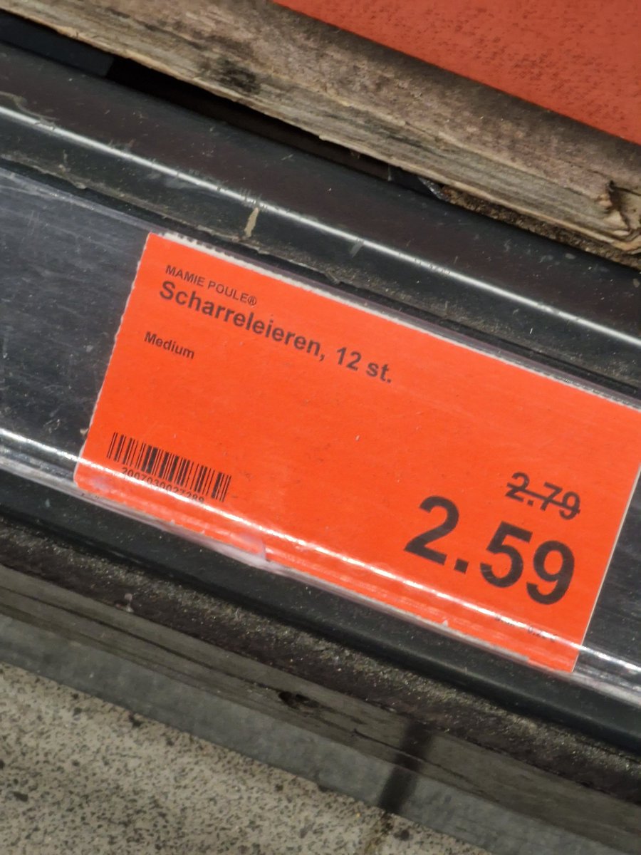 Nikki_V1983's tweet photo. @OvileeMay 12 eggs Aldi Belgium https://t.co/WGQn7LWUB9