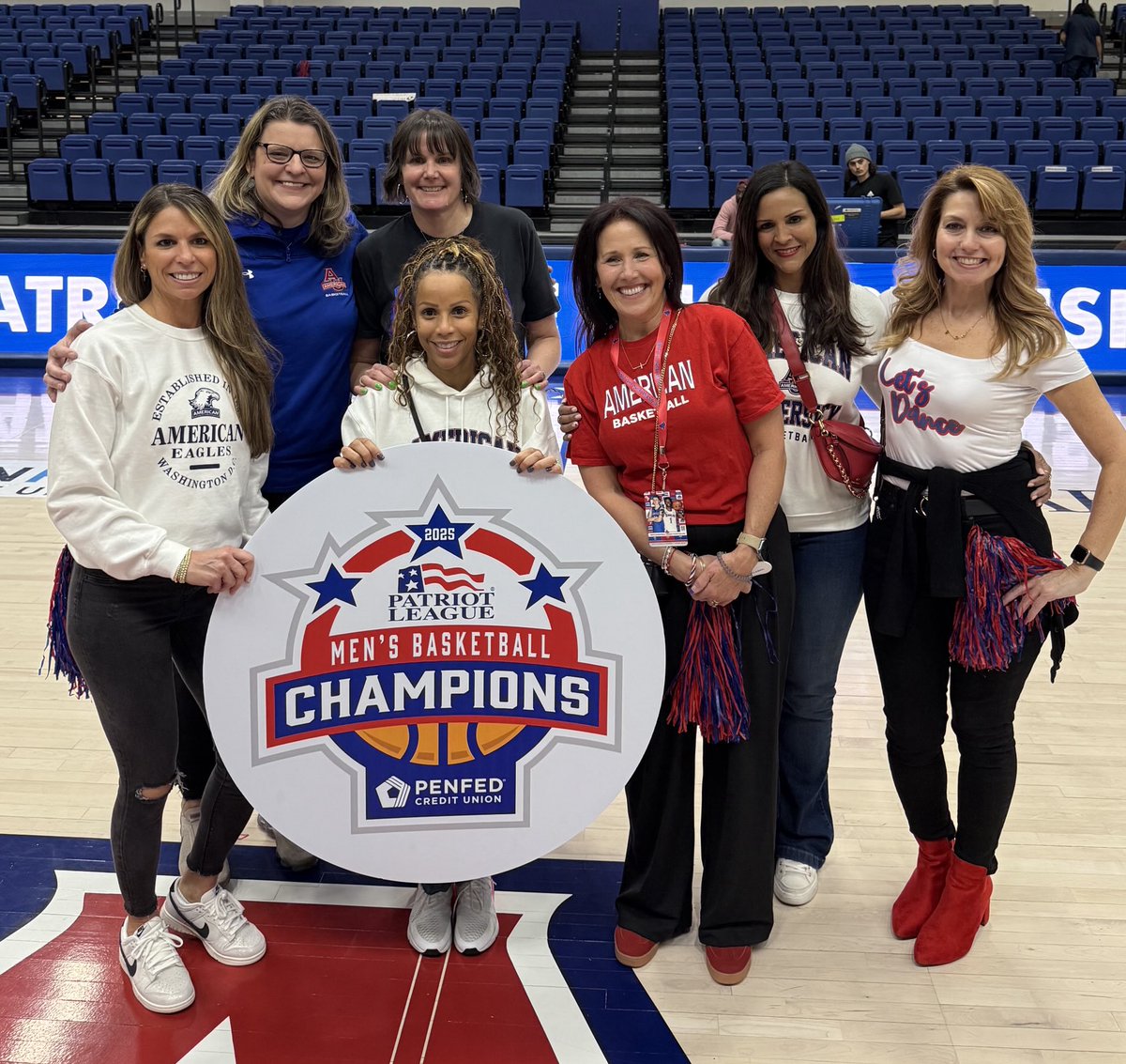 Tina R Jones tweet media