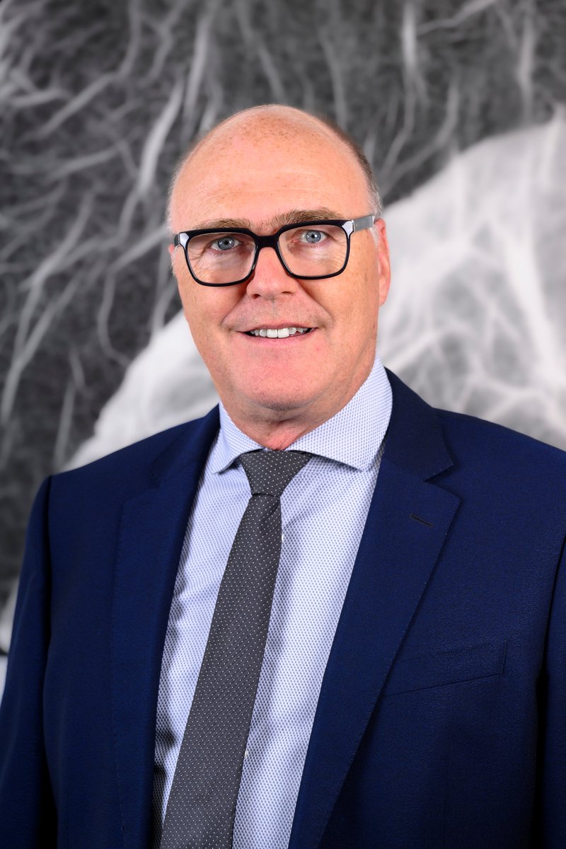 Herzliche Gratulation, Martin Pfister! Wir gratulieren zur Wahl in den Bundesrat. Ein starker Vertreter unserer Werte! Viel Erfolg und Kraft für die neue Aufgabe!