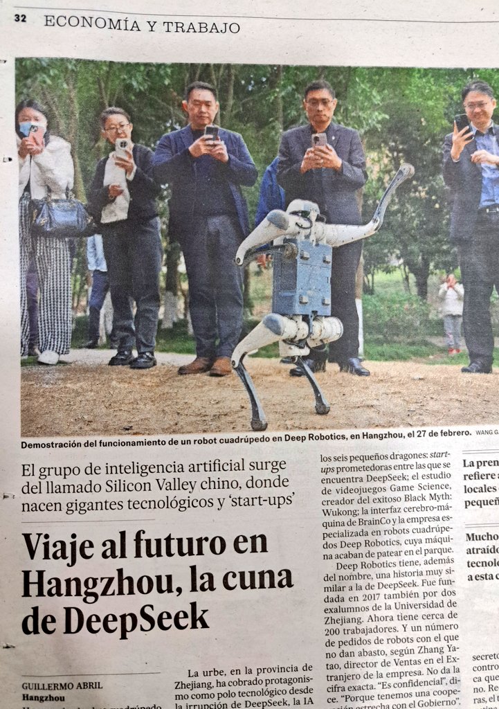 JesusBotelloAD's tweet photo. Viaje al futuro #CAD #DySD #ADIA
⚽"La innovación es la principal fuerza motriz del desarrollo"
🔥"Fomentar la puesta en práctica de ideas"
🛜"Donde hay un bloqueo, hay un avance; donde hay represión, hay innovación "
Vía @GuillermoAbril https://t.co/bKeOtrgUvQ vía @elpais_tec https://t.co/jTFhdZvQj9