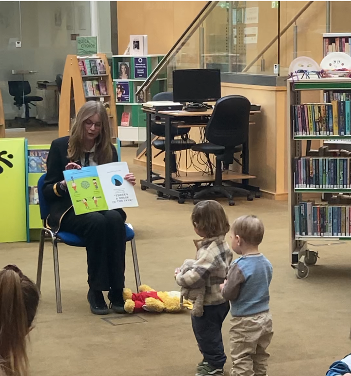 LornshillLRC's tweet photo. Lovely to see Emma &amp; Isla receiving lots of interaction from the audience whilst reading at #AlloaLibrary Bookbug yesterday 😍 Really engaging read alouds from both S4 Reading Leaders 👏👏 @Lornshill #ReadingSchoolsLornshill #LornshillReads @scottishbktrust https://t.co/EM7dmjBNAe