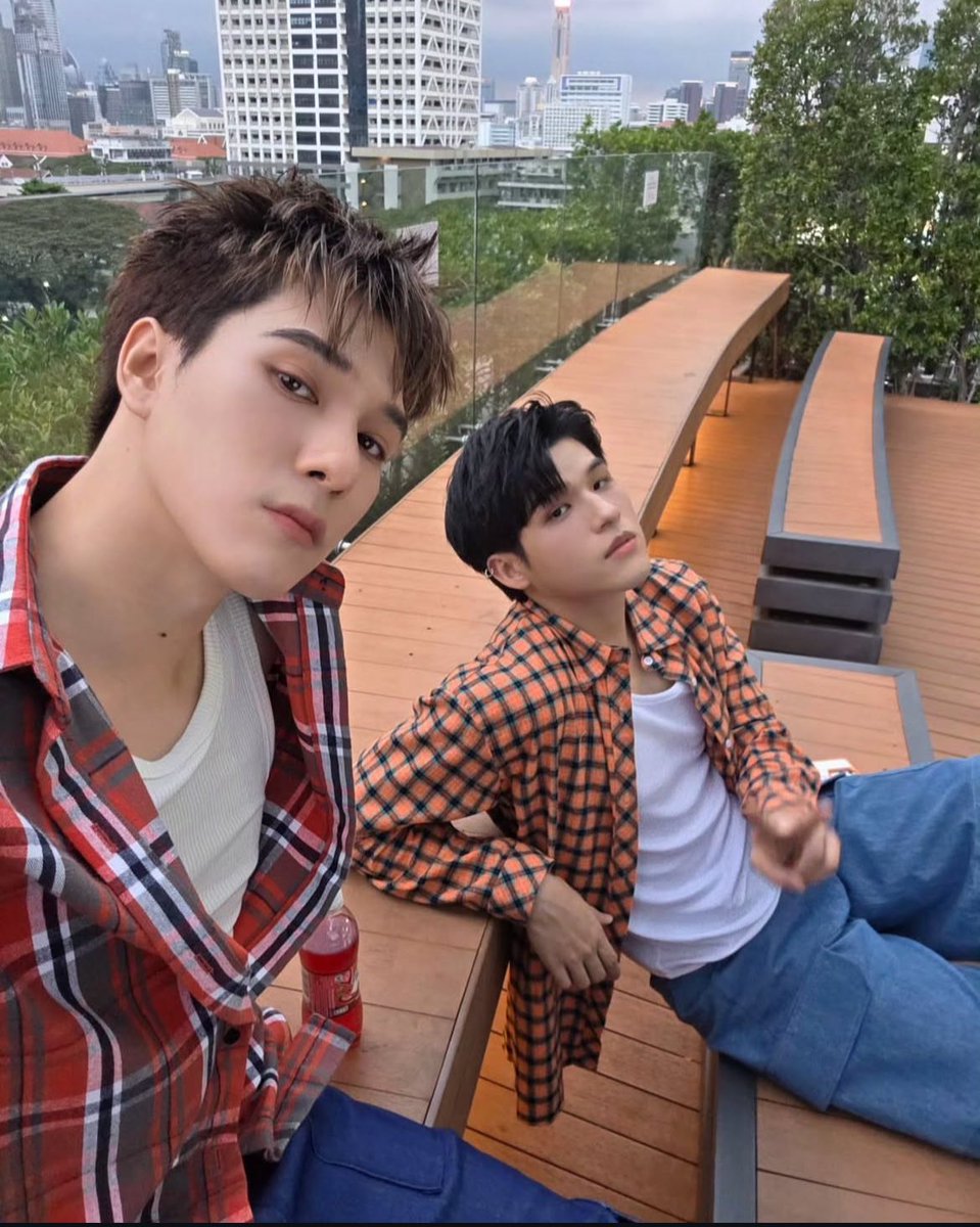 hirunkitfans's tweet photo. รู้อะไรน้าาาา 

IG  : hirunkit_

#hirunkit_ #kotae https://t.co/q336ROPnKj