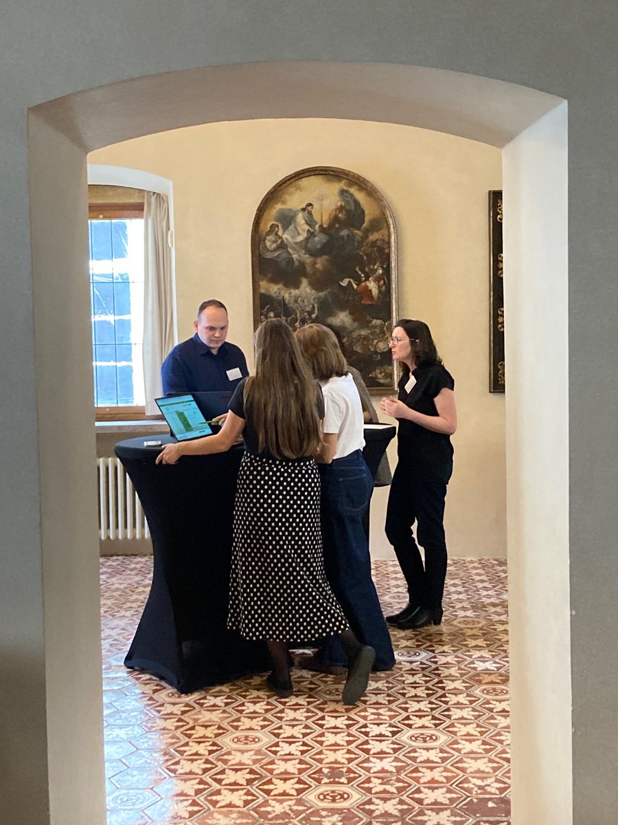 Ondrej Hradil tweet media