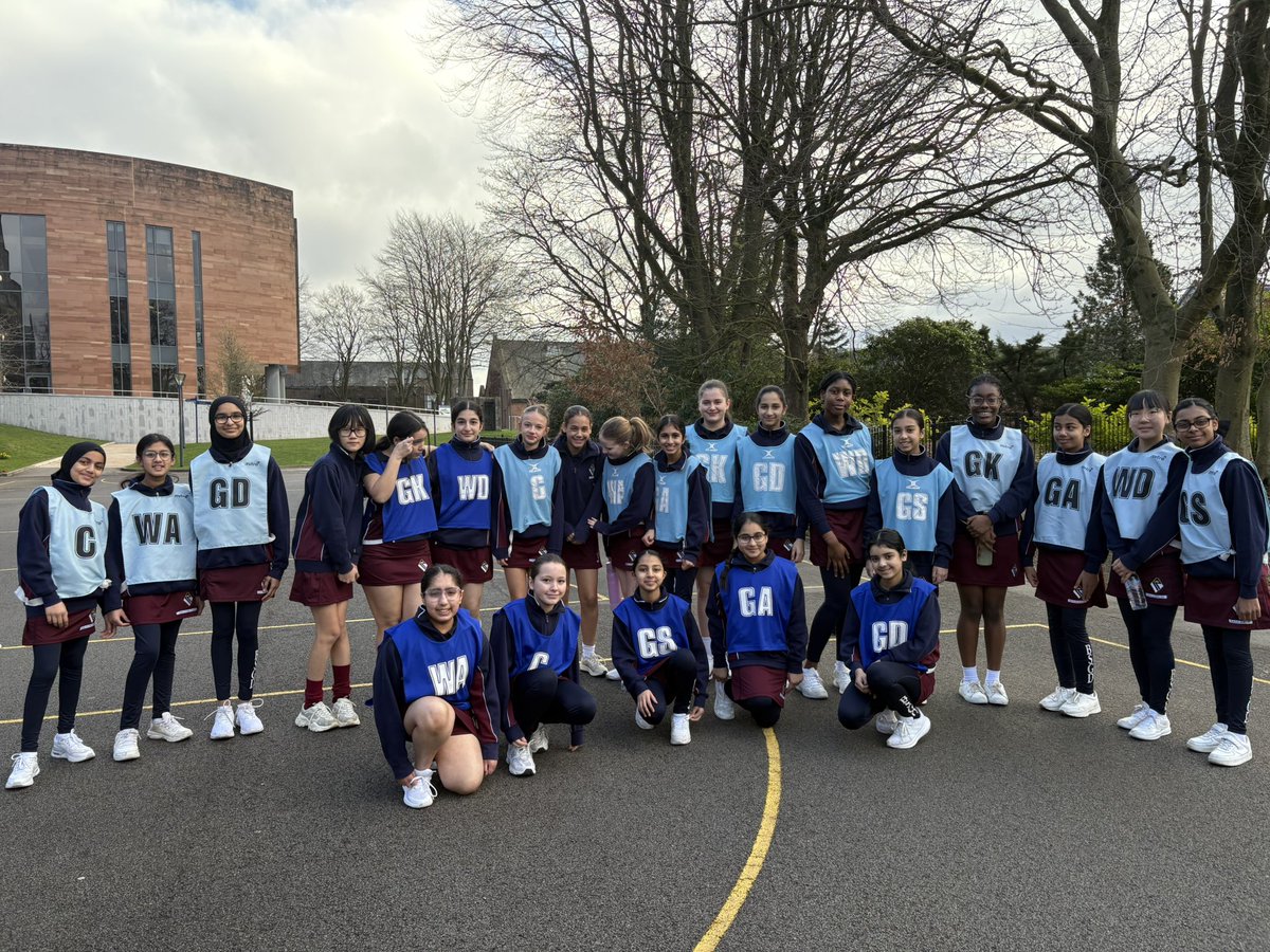 BSGDSport's tweet photo. Congratulations to winners 7C (red bibs) 🏆🏅#BSGDSport https://t.co/GflsDsFJHe