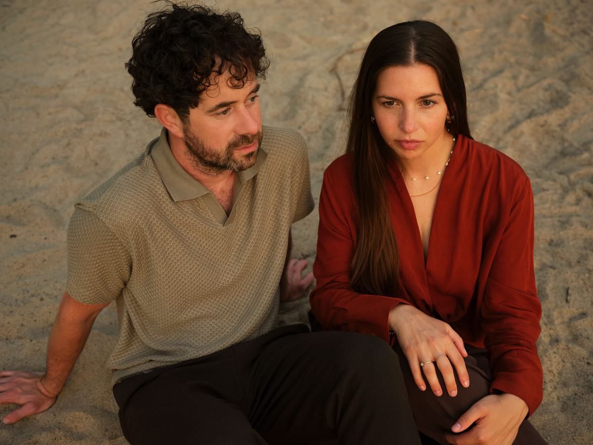 THE LINE of BEST FIT (@bestfitmusic) on Twitter photo "It felt like we were having a conversation without words": Improvised music rarely survives beyond the moment but désert — an instinctive collaboration between Jean-Michel Blais & Lara Somogyi (<a href="/LaraHarp/">Lara Somogyi</a>) – refused to disappear, they tell <a href="/maxgayler/">Max Gayler</a> buff.ly/Kl7wN7m "It felt like we were having a conversation without words": Improvised music rarely survives beyond the moment but désert — an instinctive collaboration between Jean-Michel Blais & Lara Somogyi (<a href="/LaraHarp/">Lara Somogyi</a>) – refused to disappear, they tell <a href="/maxgayler/">Max Gayler</a> buff.ly/Kl7wN7m