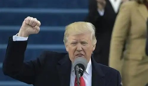 Heavy warehouse news:  President of the United States: Donald Trump's WFIL fund is building PI coins. #PINetwork <a href="/elonmusk/">Elon Musk</a> @PIGooi