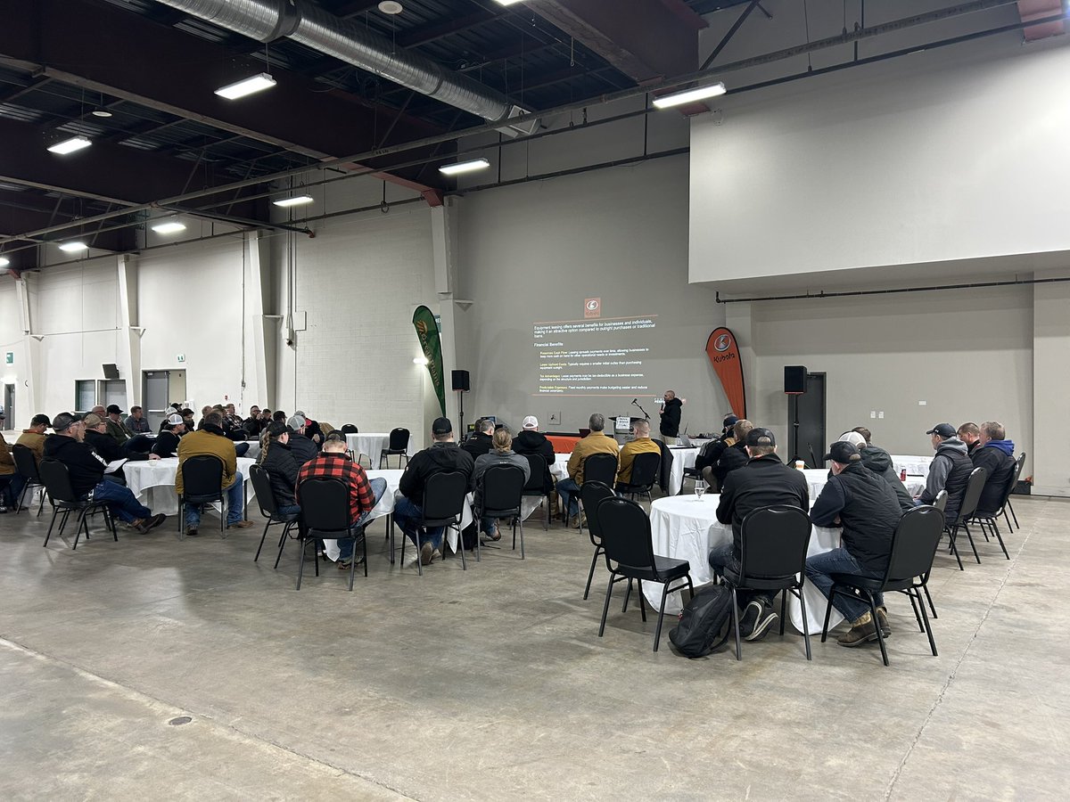 dhebert1996's tweet image. Dealers of Alberta got together for our annual boot camp. This is an opportunity for dealers to gather and share best practices and experiences with one another. To finish off the evening, we gathered for a team dinner and a motivational speech by Gizmo(Henry) William!