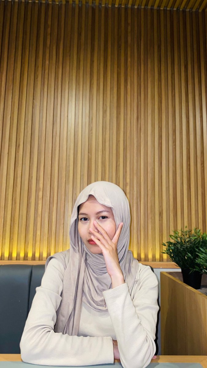 sashajaaa_'s tweet photo. vibes #Ramadan nya kerasa banget ga??? plis bilang iyaaa!!! 😠🫵🏻 https://t.co/NVWJS4RbIh