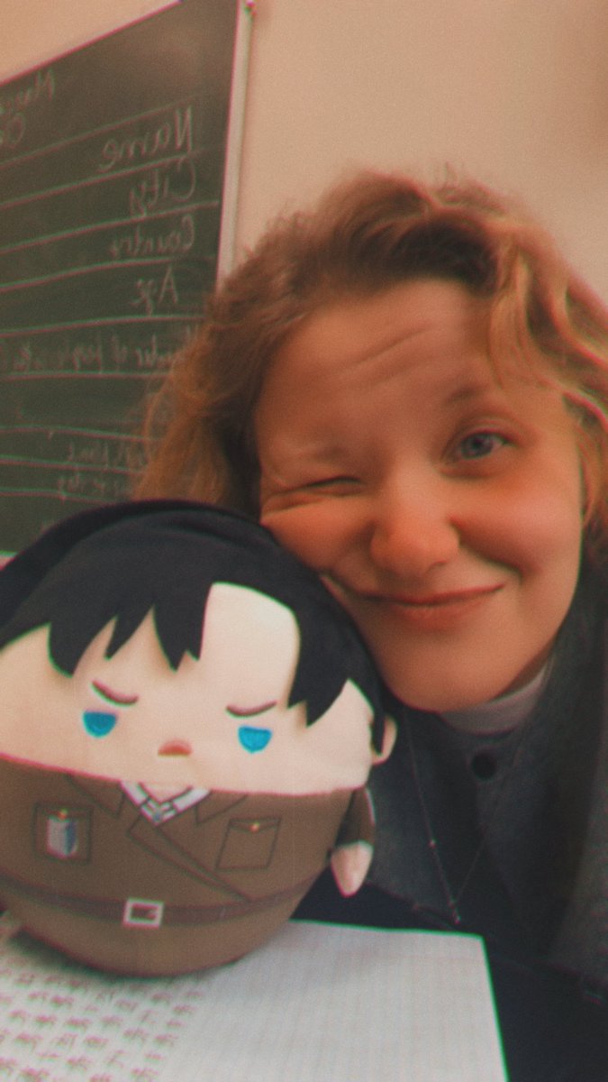 疲れた☠️春休みがほしい...🌸☀️👍
#リヴァイ も春休みがほしい...😾