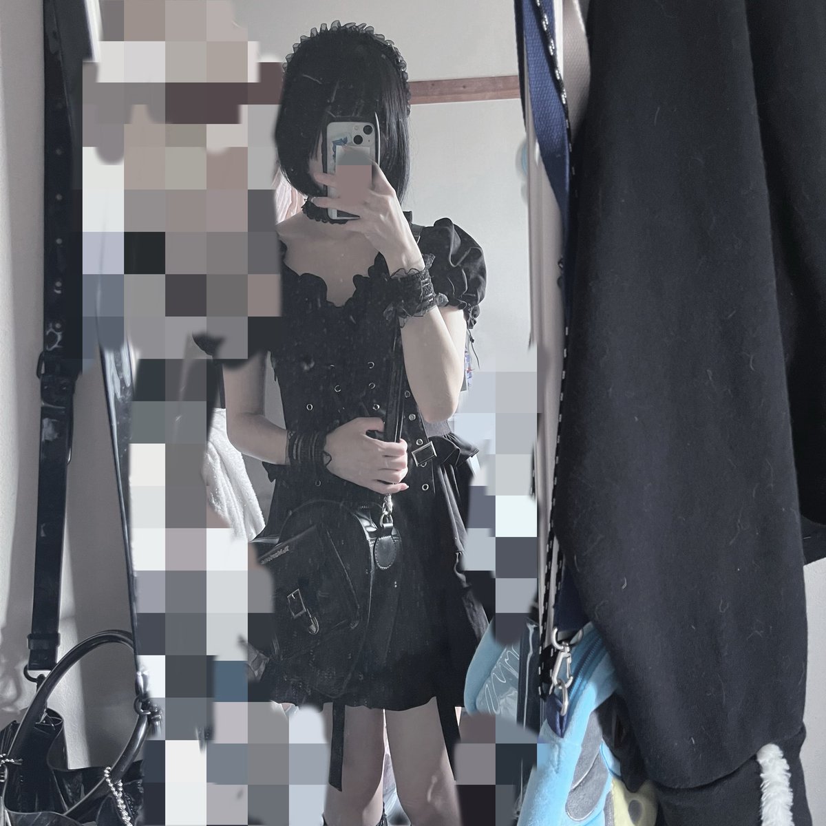 みごん tweet media