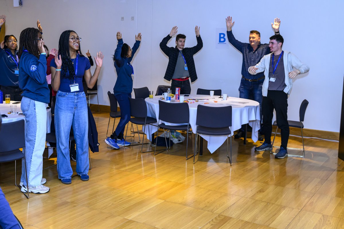 scotathletics's tweet image. YPF CONFERENCE PHOTOS
#SALbelong
More images from @AthTrustScot Young People's Forum Conference last Saturday
Thanks @Bobby_ThatOneMo 
facebook.com/media/set/?van…
@SALChiefExec @SALDevelopment @OvensDavid @DelH1989 @callhawk @LindsayMcMaho15 @FranSnitjer @PamRobson_11 @StephMcLean315