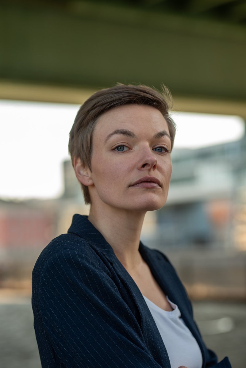 Es war ein Mega tolles Shooting, mit Isabell.
Wir hatten zusammen die Altstadt und den Rheinauhafen unsicher gemacht 😊