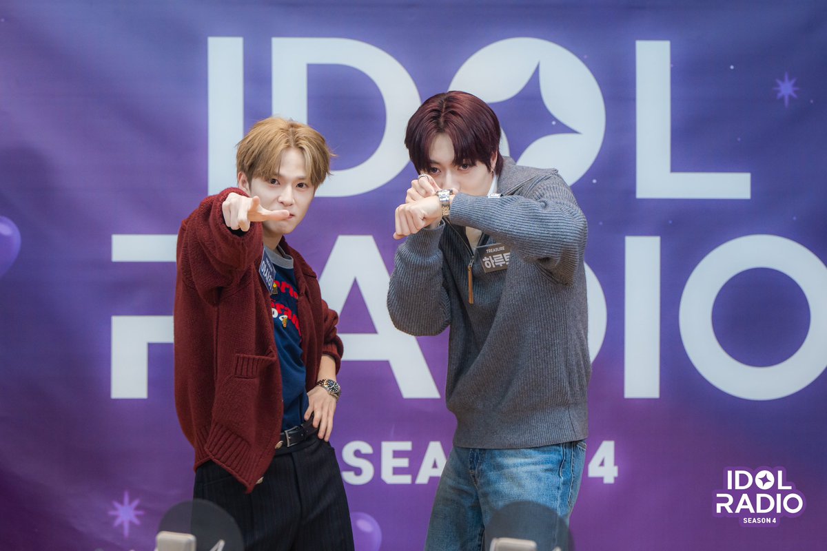 idolradiokorea's tweet photo. @ygtreasuremaker [#아이돌라디오4 앨범 250312]

📸EP103. 돌랑이의 봄은 트레저 with TREASURE

코난으로 하나 된 #아사히 #하루토 
복복복🫳🫳 쓰담즈 #박정우 #윤재혁

@ygtreasuremaker

#MBC #IDOLRADIO #아이돌라디오 #아돌라 #TREASURE #트레저 https://t.co/arEB6z4den