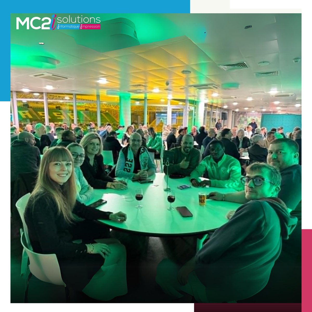 mc2i_solutions's tweet image. 📢 [MC2i Solutions] 

Ce mercredi, notre gérante Marielle Charroin a eu le plaisir de participer à la soirée du Business Club des Étoiles de l’@ASSEofficiel. 

#MC2iSolutions #ASSE #BusinessClubDesÉtoiles #Football #Networking #Convivialité