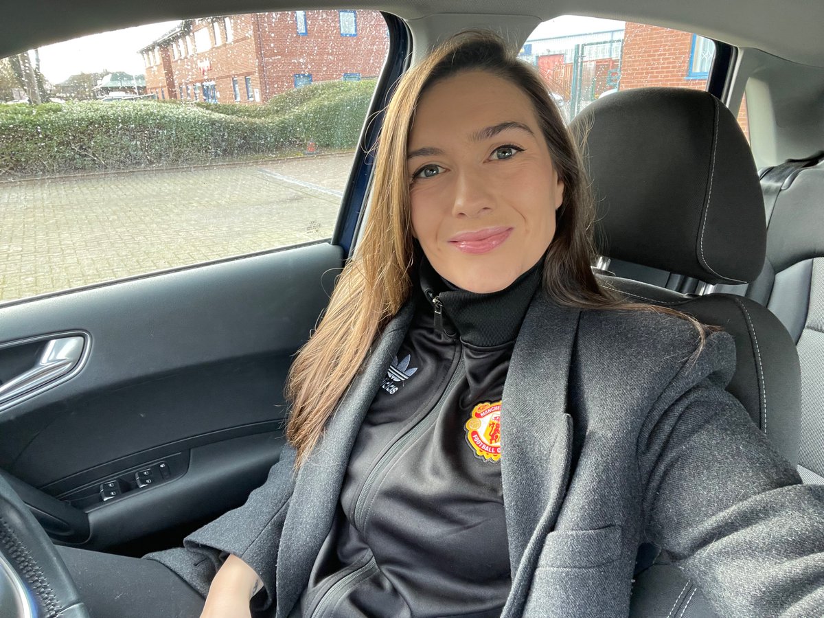Today’s the day MUFC family! What are your predictions? I’m office bound then heading to Old Trafford later. It will be my first time in the Sir Alex stand, absolutely can’t wait!  #GGMU #MUFC 🔴⚪️⚫️
