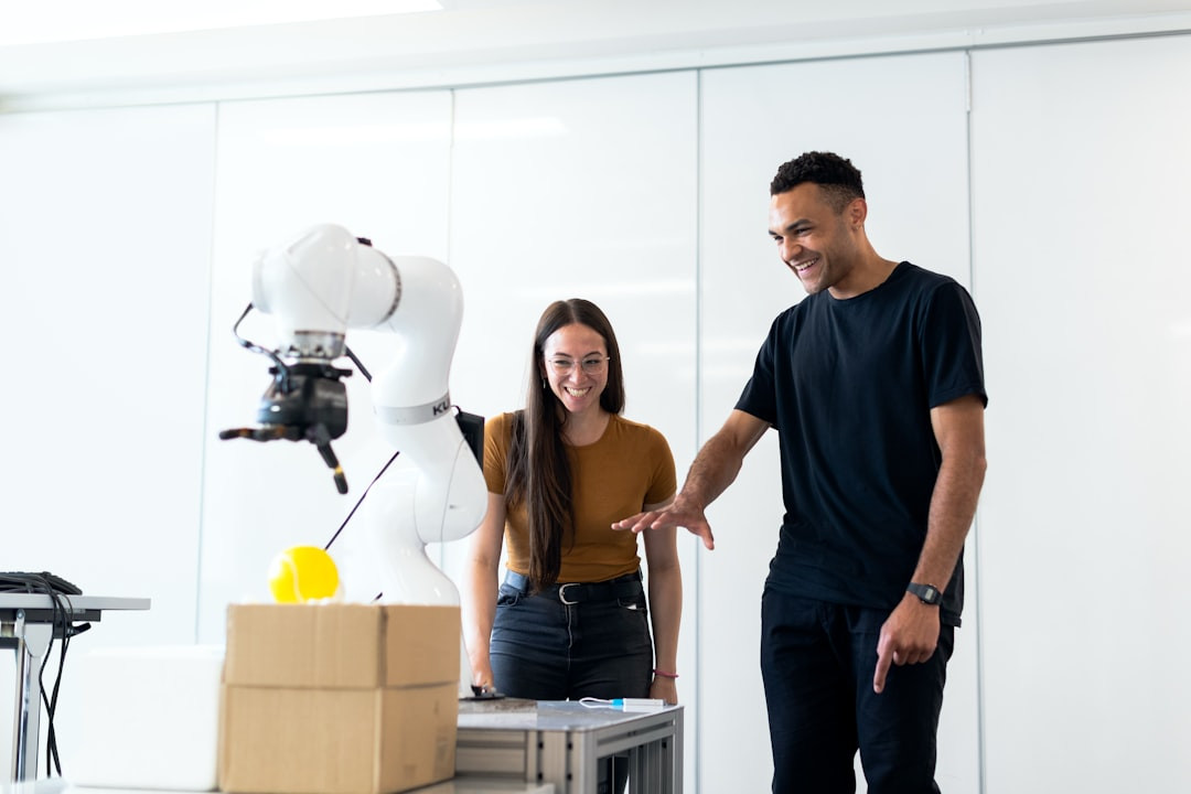 wieerwill_toots's tweet image. ๐ค Heute startet die 1st German Robotics Conference in Nรผrnberg! ๐ Parallel zum RoboCup German Open bringt sie fรผhrende Expert:innen aus Forschung & Industrie zusammen, um Innovationen in der Robotik zu diskutieren.
#RoboticsConference #RoboCup #Robotik