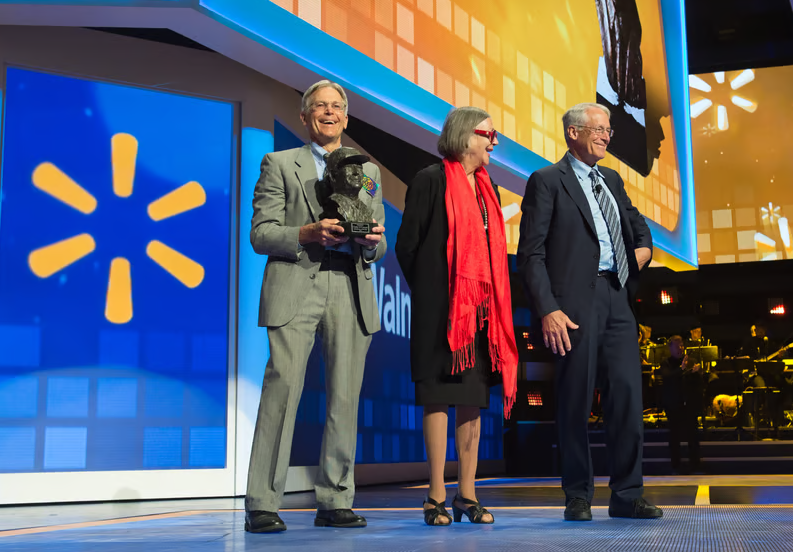 MatiasSchrank's tweet image. 11 de las empresas familiares más exitosas de la historia:

1. Walmart (1962) - La familia Walton