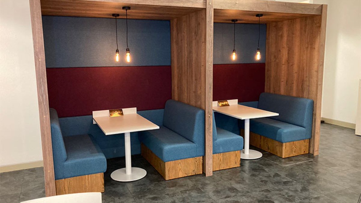 expressrefresh's tweet image. We have been helping business leaders deliver modern workplaces, in line with employee wellbeing, for over a decade.

Talk to us.

📲 01922 640777
✉️ general@expressrefreshments.co.uk

#WorkplaceDesign #FlexibleWorking #OfficeDesign #BreakoutAreas #HR #Sustainability