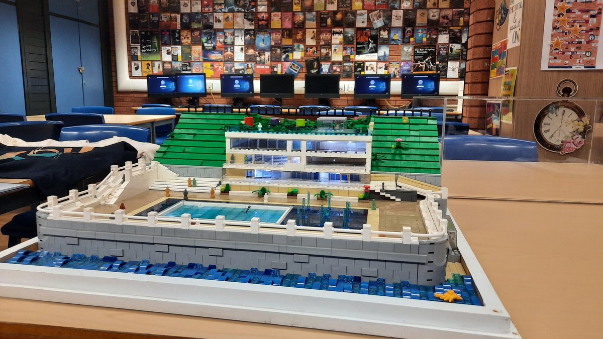 TynemouthPool's tweet image. Being inspired and inspiring young minds. Excited already to see what transpires. Fantastic collaboration incoming this term.