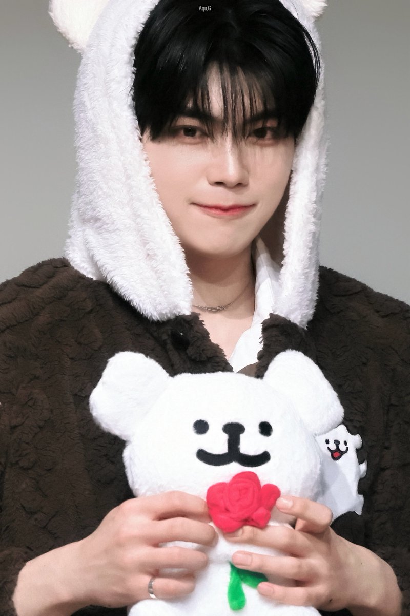 250309

#제로베이스원 #ZEROBASEONE #ZB1 #박건욱 #PARKGUNWOOK #パクゴヌク #朴乾旭