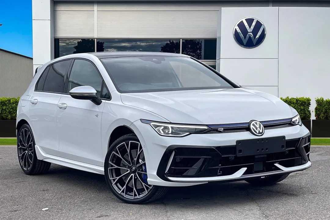 🔥 Unleash the Thrill with the Volkswagen Golf R! 🔥
The Golf R is built to turn every drive into a thrill ride.
🚗 Experience power like never before – book your test drive today and take the Golf R for a spin!
👉 Learn more at ecs.page.link/XkHcE 
#Volkswagen #GolfR