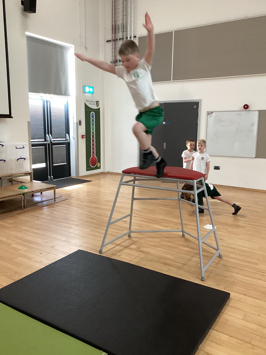 Over the past couple of PE lessons our Y1 children have explored working at height and landing correctly, using jumping frames. 🤸