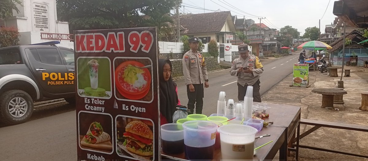 Patroli ngabuburit amankan aktifitas warga jelang berbuka puasa.
#polripresisi