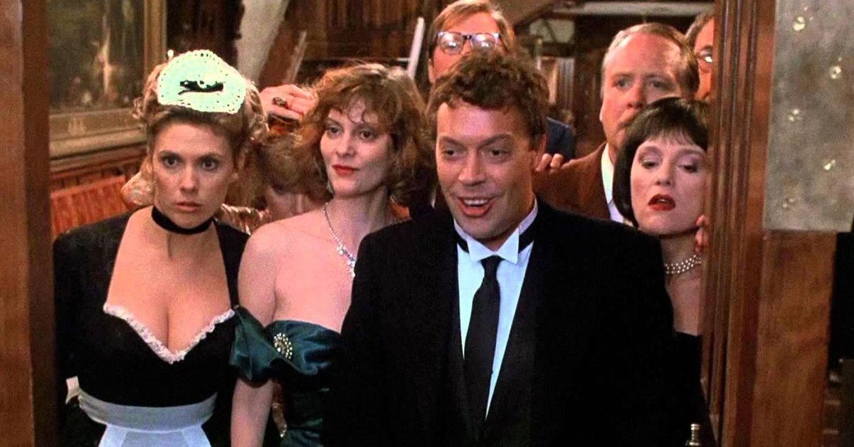 Dark Corners Streaming reviews Clue. A flop that deserves a second look. youtu.be/5zDUSenMMxA