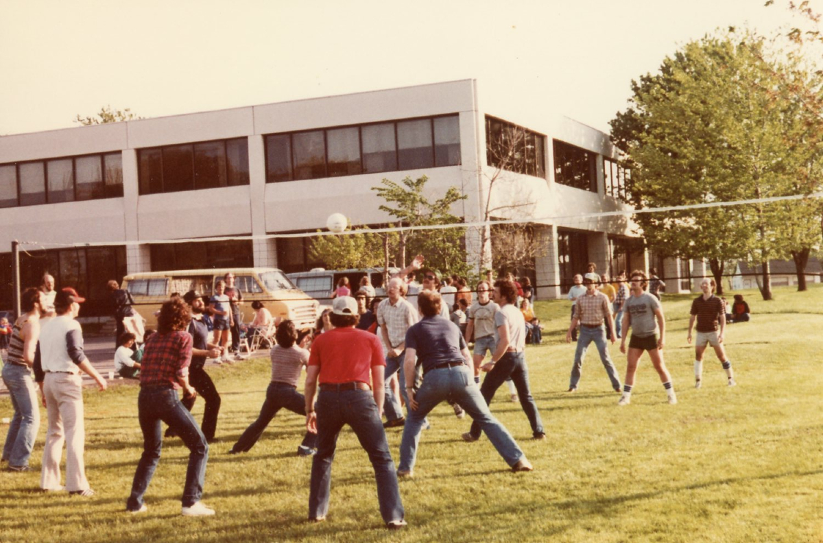 🌟 Throwback Thursday 🌟

Today, we're taking a trip down memory lane to celebrate the incredible journey of our company and the amazing people who have been part of it! 

#ThrowbackThursday #CSCosPeople