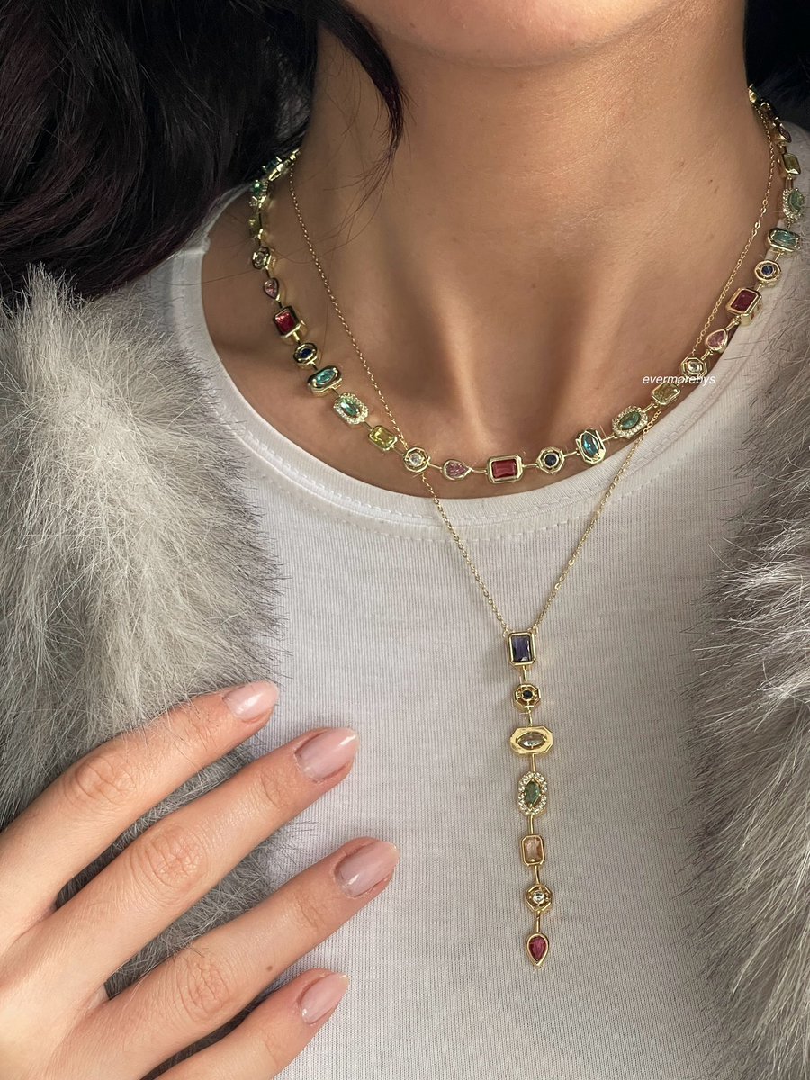 Sadece keşfedilmeyi bekliyorum.. Ürünlerimin güzelliğini görmenizi... İnaniyorum..