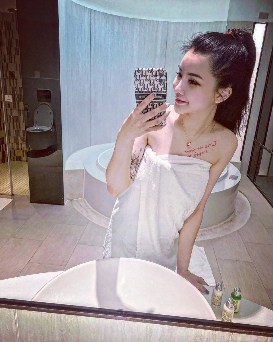 有沒有人要來陪我鴛鴦戲水啊？？？🤭
