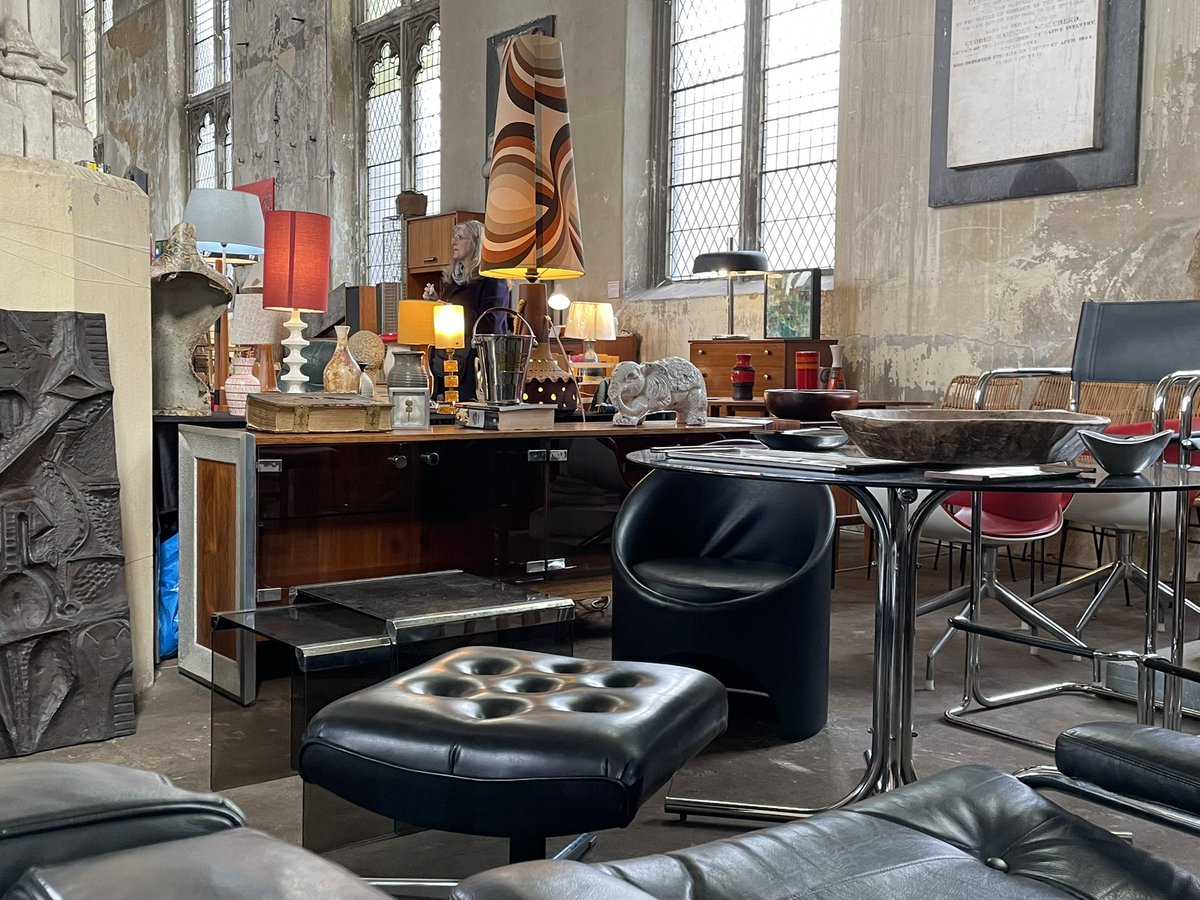 so_lastcentury's tweet image. Looking forward to coming back to this stunning venue in east London next weekend.

So Last Century’s Vintage Interiors Show 
Sunday 22 March
The Heritage &amp;amp; Arts Centre (HAC), Bow, E3

2-for-1 advance tickets and full details buytickets.at/solastcentury/…

@TheSliceTowHam @elondonnews