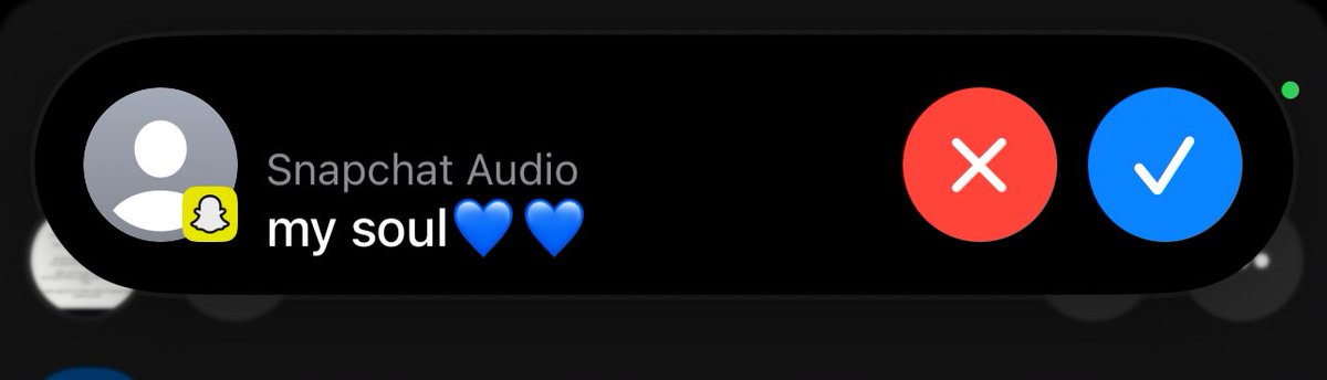 يابعد من مابعد جاء ومن عدّا 
ويابعد من ساج روظه الحشا نشره 

والله انك بالغلا .. فارقٍ جداً 
مثل فرق الابتسامه عن الكشره 💙