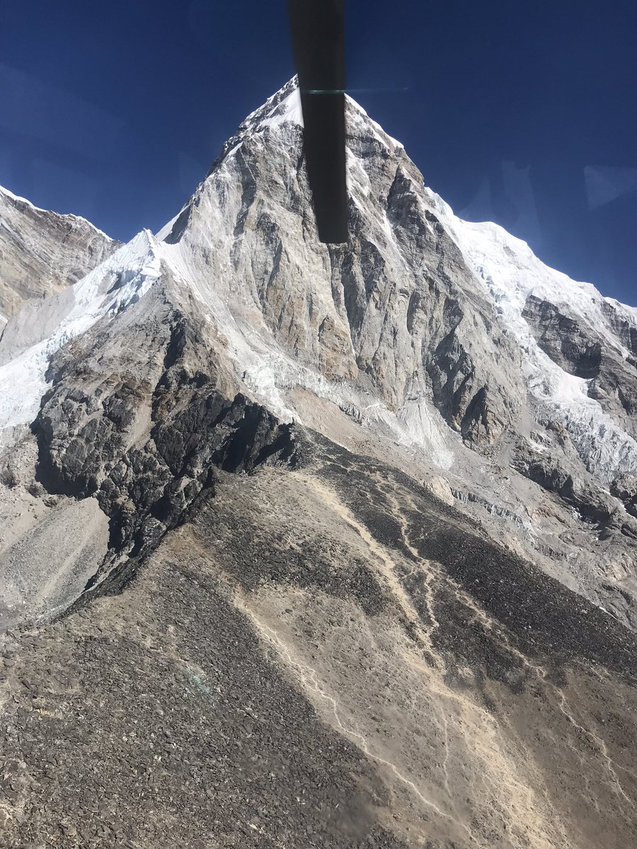 BeshPrabesh's tweet photo. Mountain flight https://t.co/jCCOePvutL