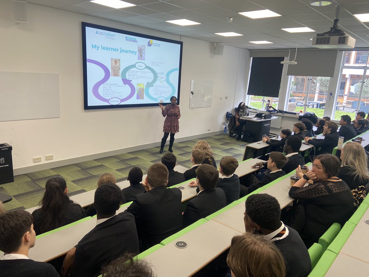 AimHigherLSouth's tweet image. At @GoldsmithsUoL with KS4 students from @carshaltonboys & @KemnalTC learning about Uni & looking forward to an academic taster this afternoon! #HigherEducation