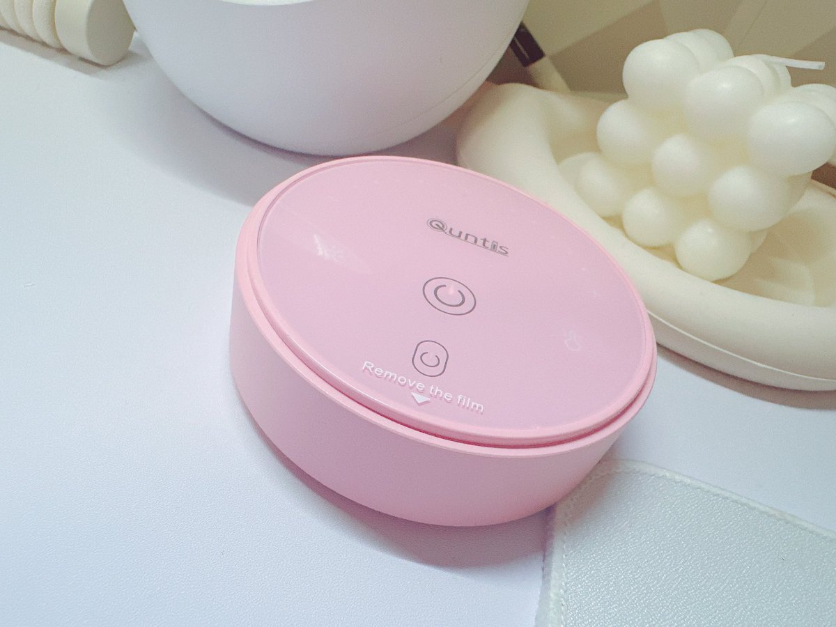 Siotaso's tweet image. Quntis様のモニターライト

ピンクで可愛い
バックライト付き
ライトの調節可能でスイッチ付き
可愛いだけじゃなくデスクを明るくしてくれて画面が見やすく目が疲れにくい！
おすすめです

Amazon→amzn.asia/d/0obnUdC

@QuntisO
#quntis
#monitorlight
#desksetup