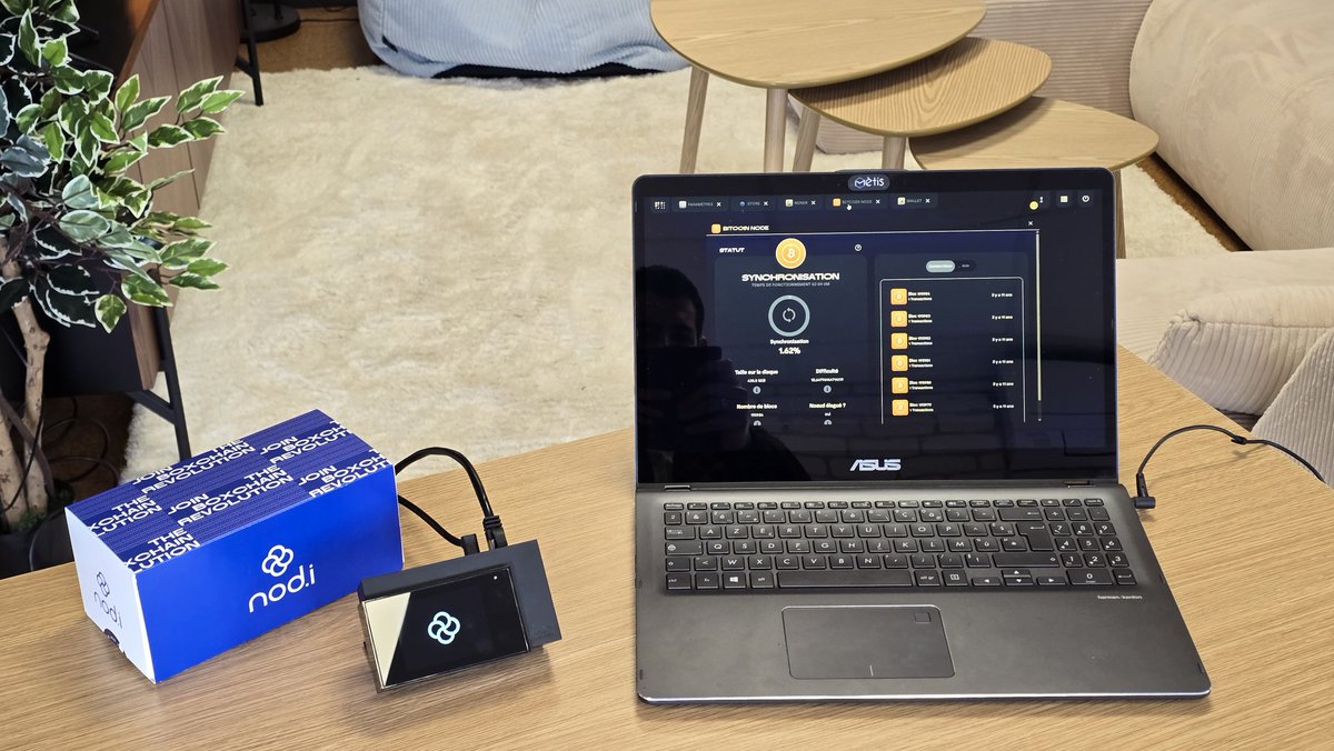 Aujourd'hui, on présente <a href="/nodi_off/">Nodi_off</a> pour la première fois chez <a href="/joincube3/">cube3</a>  🙌

Comment Synchro un full node #Bitcoin en un clic