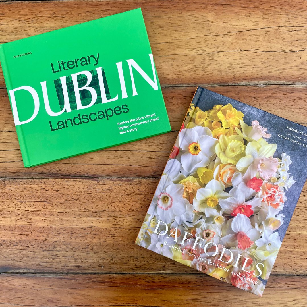 Pavilion Books (@pavilionbooks) on Twitter photo 🎉📚PUBLICATION DAY📚🎉
It’s publication day for Daffodils by <a href="/NaomiSlade/">Naomi Slade</a> and <a href="/georgiannalane/">Georgianna Lane</a> and Literary Landscapes: Dublin by Ana Kinsella ☀️☘️
Wishing a very happy publication day to these wonderful books and authors! ❤️ 🎉📚PUBLICATION DAY📚🎉
It’s publication day for Daffodils by <a href="/NaomiSlade/">Naomi Slade</a> and <a href="/georgiannalane/">Georgianna Lane</a> and Literary Landscapes: Dublin by Ana Kinsella ☀️☘️
Wishing a very happy publication day to these wonderful books and authors! ❤️