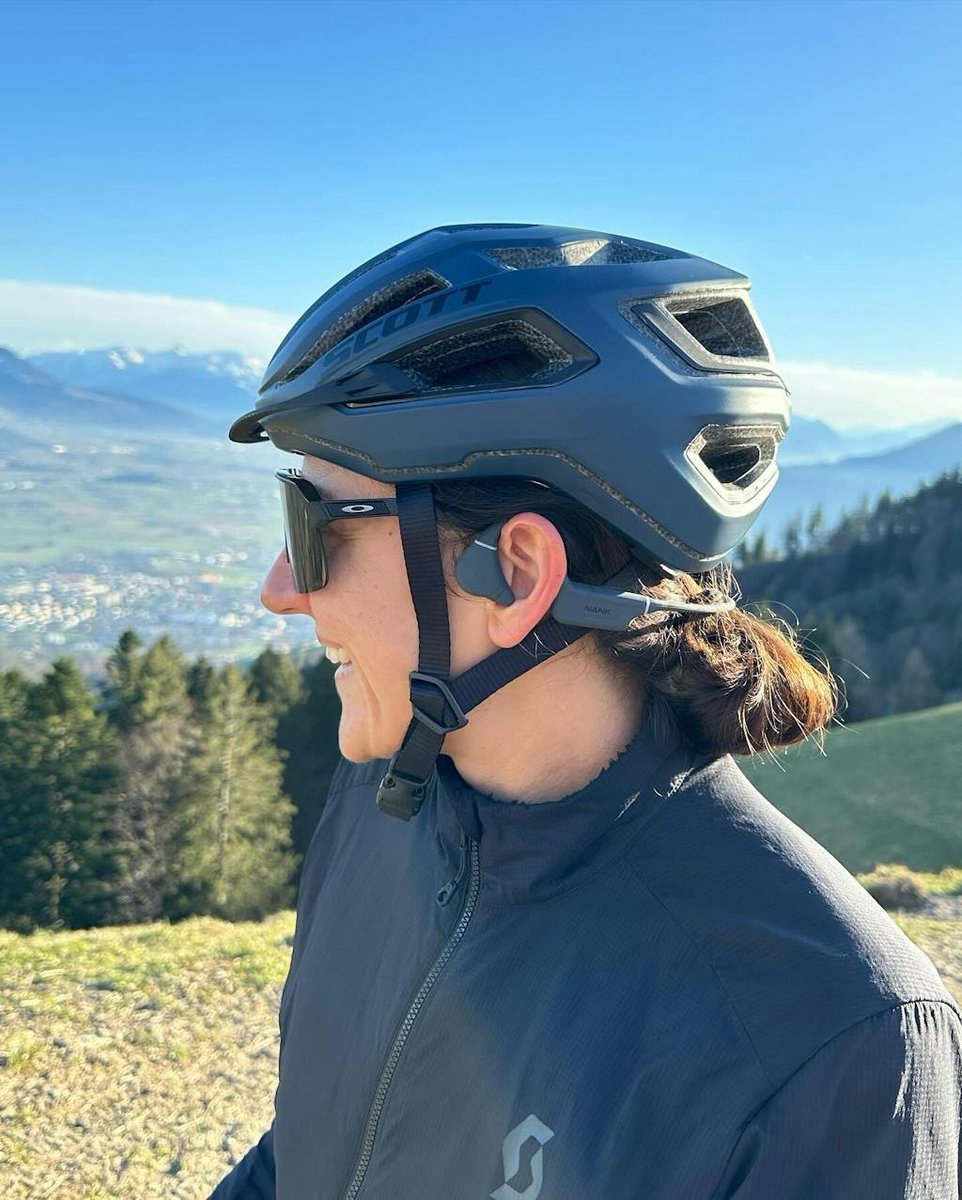 🎧 Train Smarter with NANK! 🚀

Open-ear comfort, powerful sound, and total awareness— ✅NANK  Runner Diver2 Pro delivers premium sound without blocking your ears.
Your workout deserves the best. 🏃‍♂️💪

🙌naenka.com