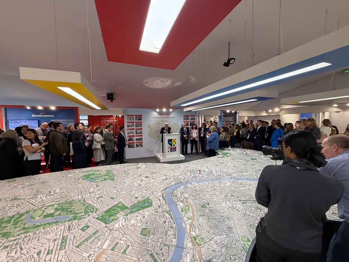With an 800-year legacy as a financial hub, the Square Mile is the engine which drives the #UK economy - generating more than £97bn annually and accounting for 1 in 5 financial services jobs in Great Britain &amp; Northern Ireland. 

At <a href="/MIPIMWorld/">MIPIM</a>, the spotlight is fixed on the