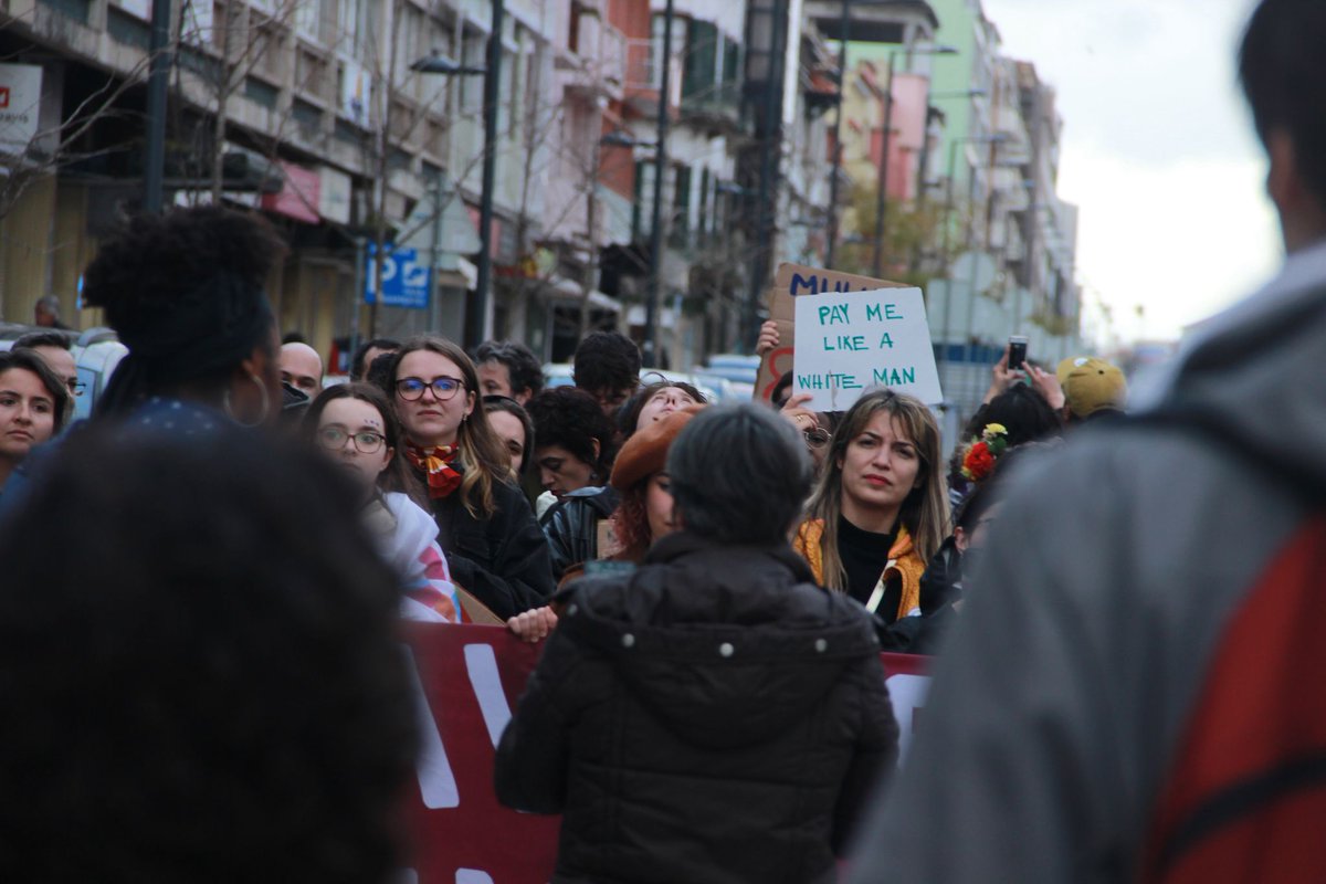 I participate in a parade for woman rights here in Portugal. Was happy to find most of my friends there.