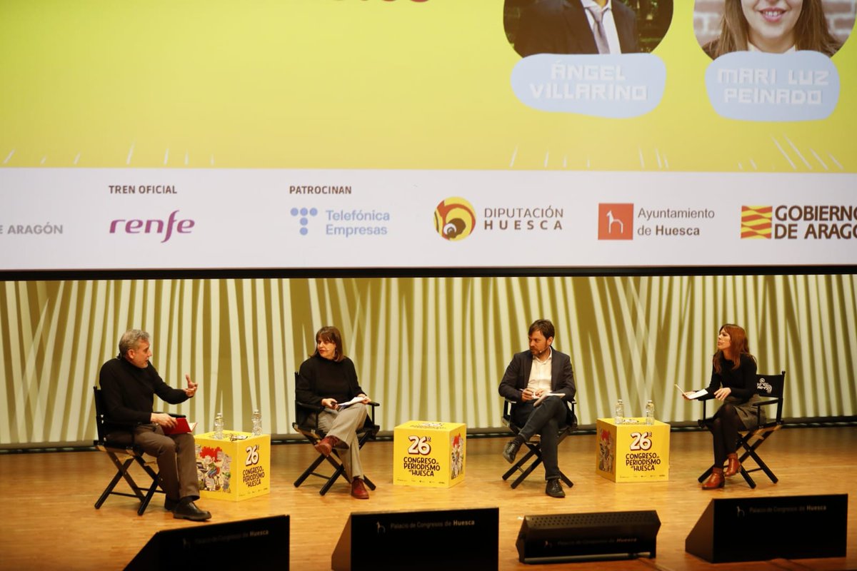 Empieza la segunda mesa redonda de la mañana: "Presentación de iniciativas de innovación en medios de comunicación". Con Mari Luz Peinado, de <a href="/el_pais/">EL PAÍS</a>,  Ángel Villarino, de <a href="/elconfidencial/">El Confidencial</a>  y Raquel Quílez, de <a href="/laSextaTV/">laSexta</a>.

<a href="/mluzpeinado/">Mari Luz Peinado</a> <a href="/anvillarino/">Angel Villarino</a> <a href="/raquelquilez/">raquel quilez</a>. <a href="/rsalaverria/">Ramón Salaverría</a>