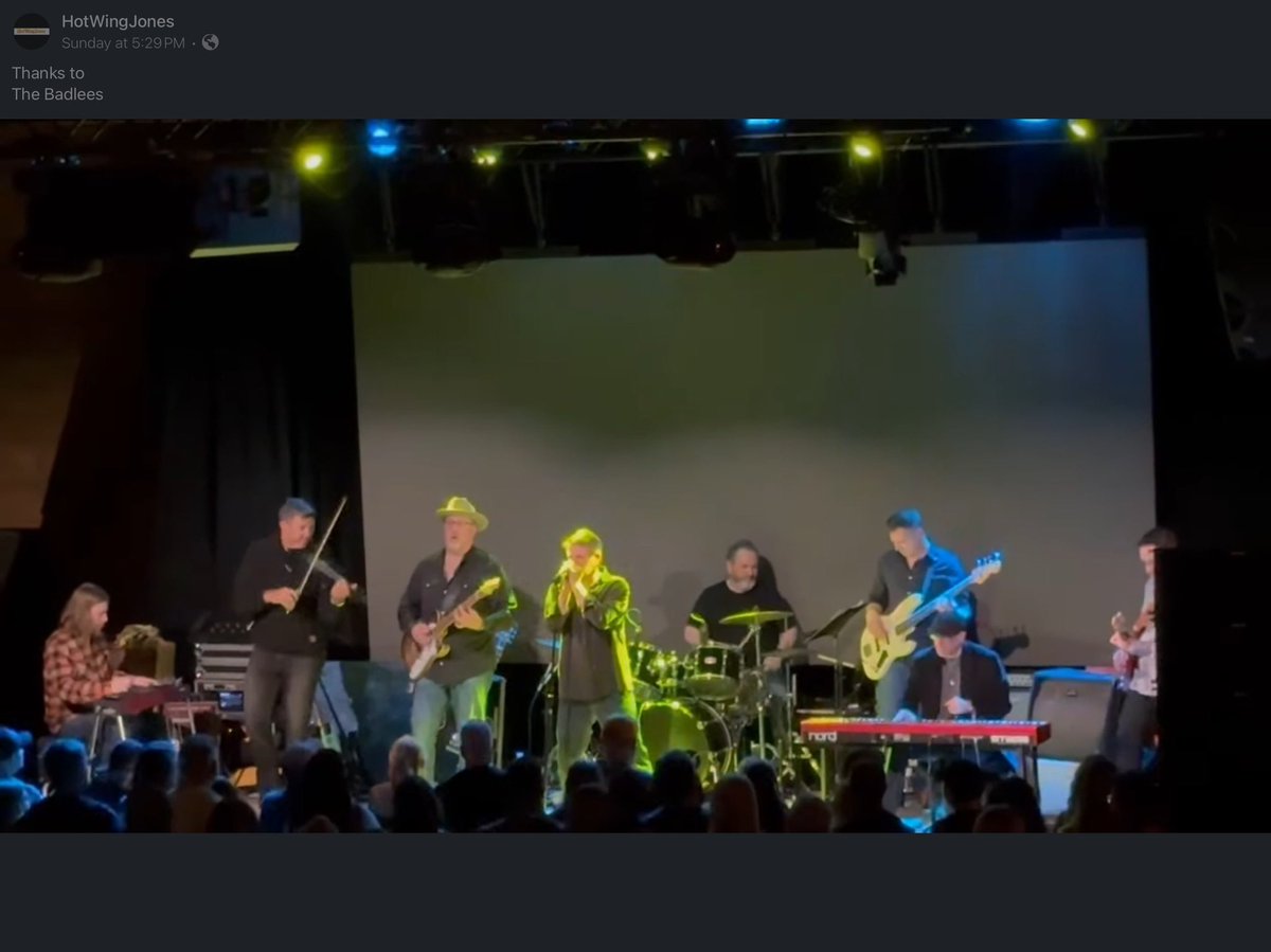 HotWingJones's tweet image. Great night at Englewood Hershey w/ The Badlees!