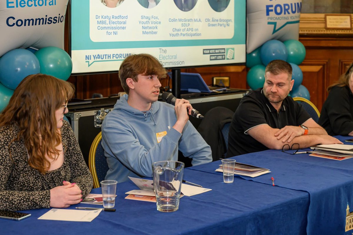 shayfox2621's tweet photo. 🔵NIYF
🙌Thank you for the opportunity to help foster such an amazing event - it was a lifetime experience to sit as a panellist alongside an MLA and a Cllr

Young people aren’t just the leaders of the future but the leaders of today.
#WelcomeToYourVoteWeek https://t.co/n5O8wdiC2N